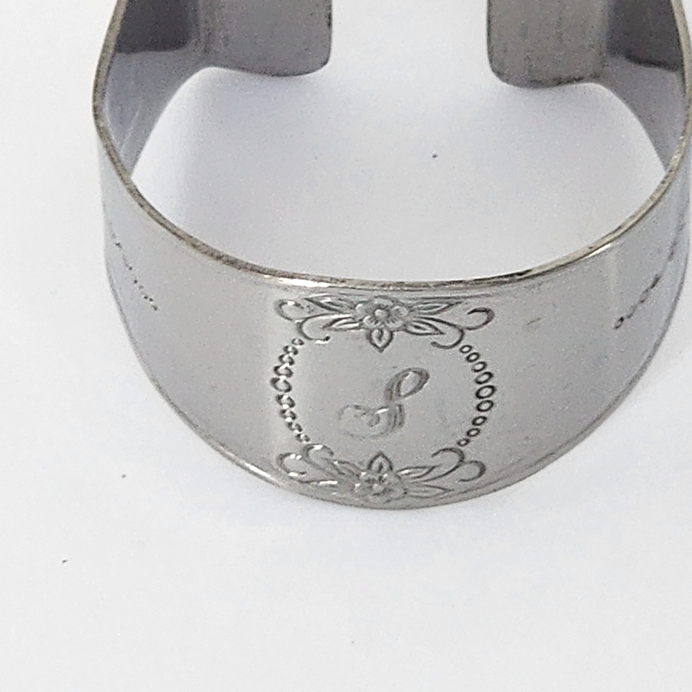 Customcraft Stainless Monogrammed Napkin Ring Set Of 6 Initial S Dining Decor - Picture 7 of 9